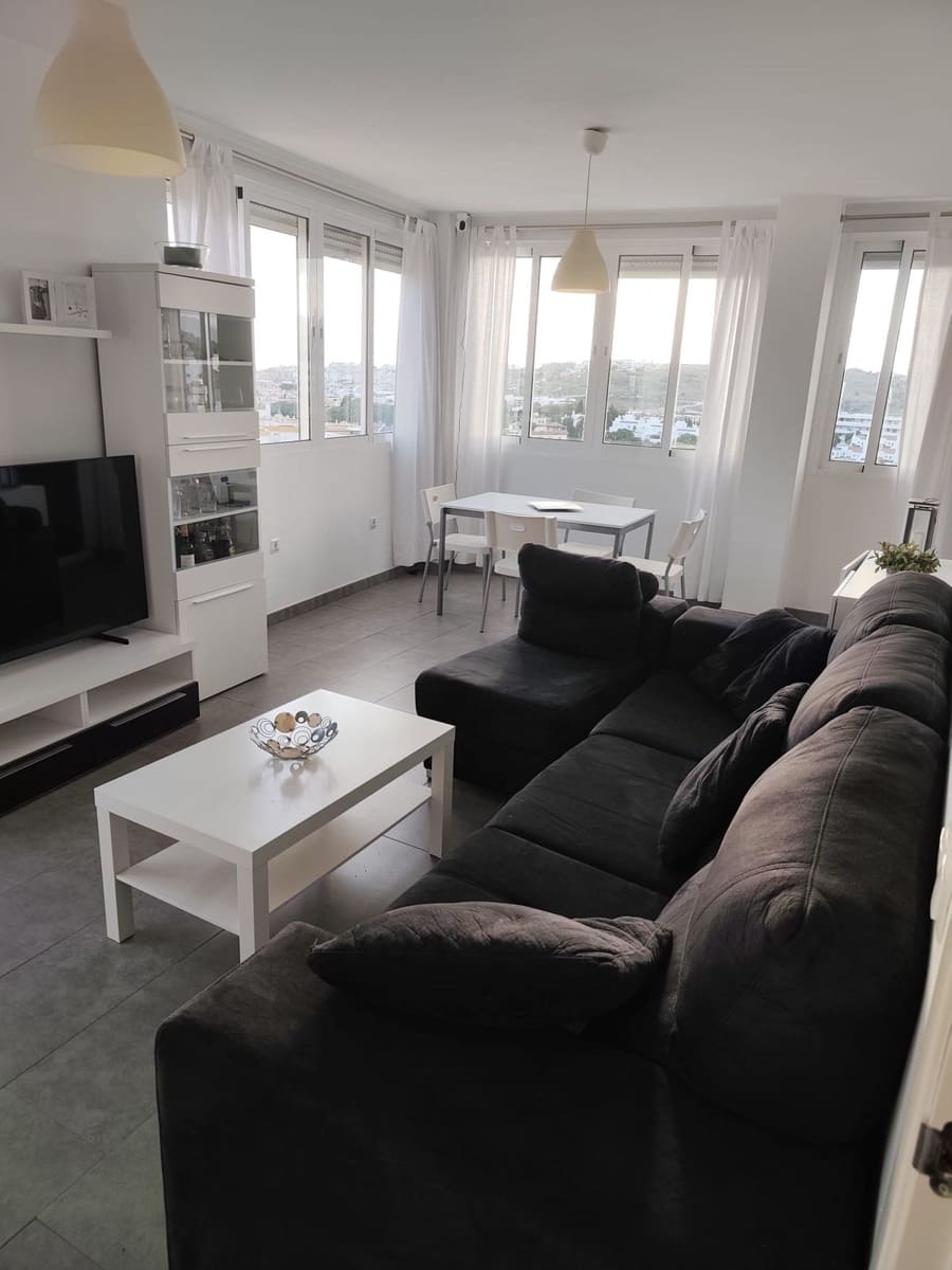 2 Zimmer Apartment zu verkaufen in Estepona mit Pool Garage - 430.000 € (Ref: 9972692)