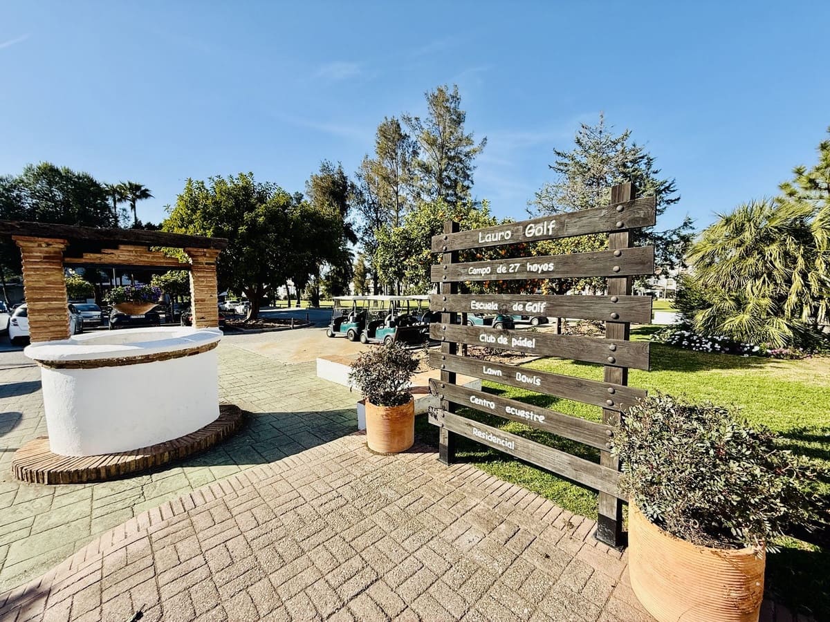 3 slaapkamer Huis te koop in Alhaurin de la Torre met zwembad garage - € 465.000 (Ref: 9972694)