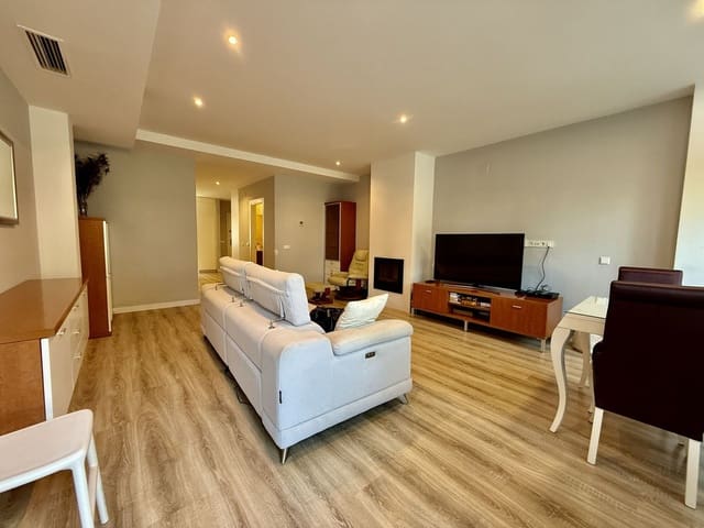 3 Zimmer Haus zu verkaufen in Alhaurín de la Torre mit Pool Garage - 449.500 € (Ref: 9972694)