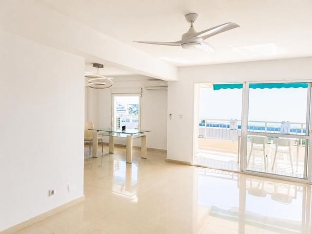 Apartamento de 3 habitaciones en Torremolinos en venta con piscina - 445.500 € (Ref: 9972695)