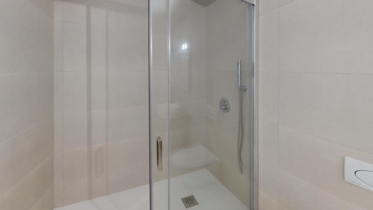 Apartamento de 2 habitaciones en Benalmádena en venta con piscina - 469.000 € (Ref: 9972697)