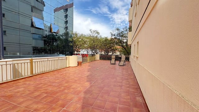 2 bedroom Apartment for sale in Marbella - € 450,000 (Ref: 9972698)