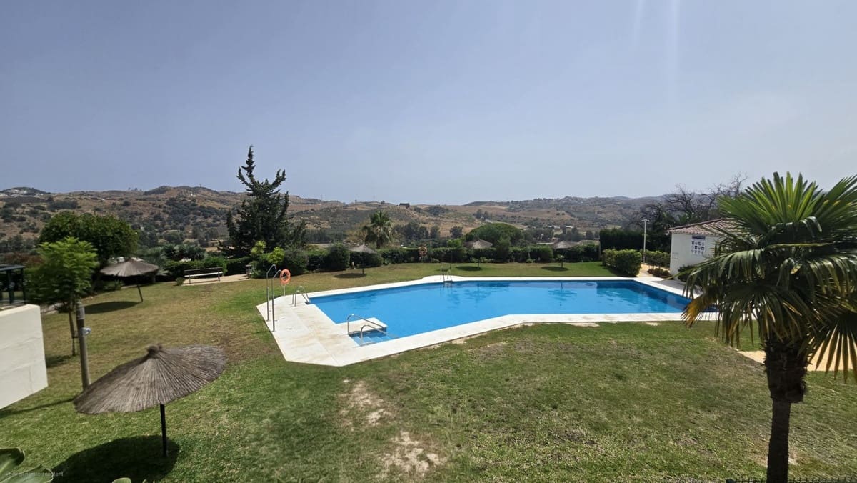 3 quarto Apartamento para venda em La Cala Hills com piscina - 420 000 € (Ref: 9972700)