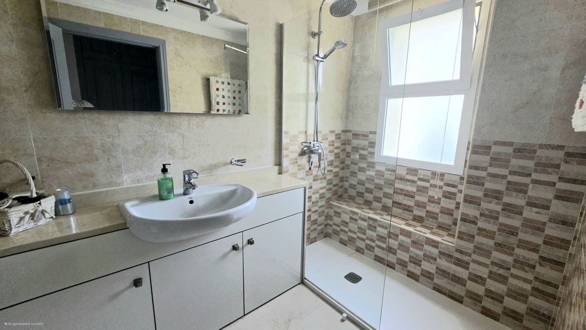 3 quarto Apartamento para venda em La Cala Hills com piscina - 420 000 € (Ref: 9972700)