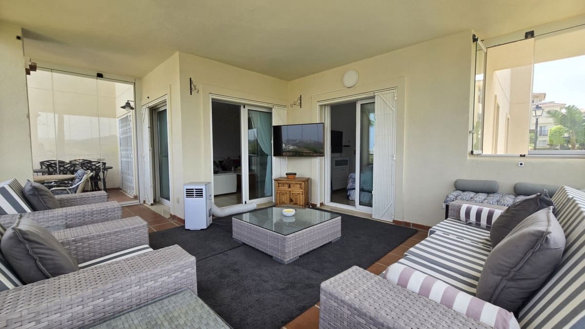 3 quarto Apartamento para venda em La Cala Hills com piscina - 420 000 € (Ref: 9972700)