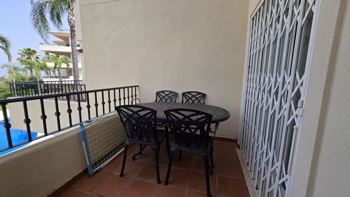 3 quarto Apartamento para venda em La Cala Hills com piscina - 420 000 € (Ref: 9972700)