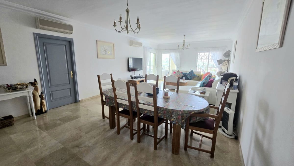 3 quarto Apartamento para venda em La Cala Hills com piscina - 420 000 € (Ref: 9972700)