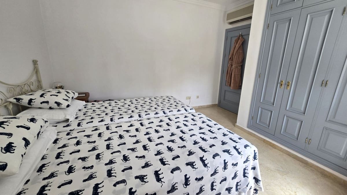 3 quarto Apartamento para venda em La Cala Hills com piscina - 420 000 € (Ref: 9972700)
