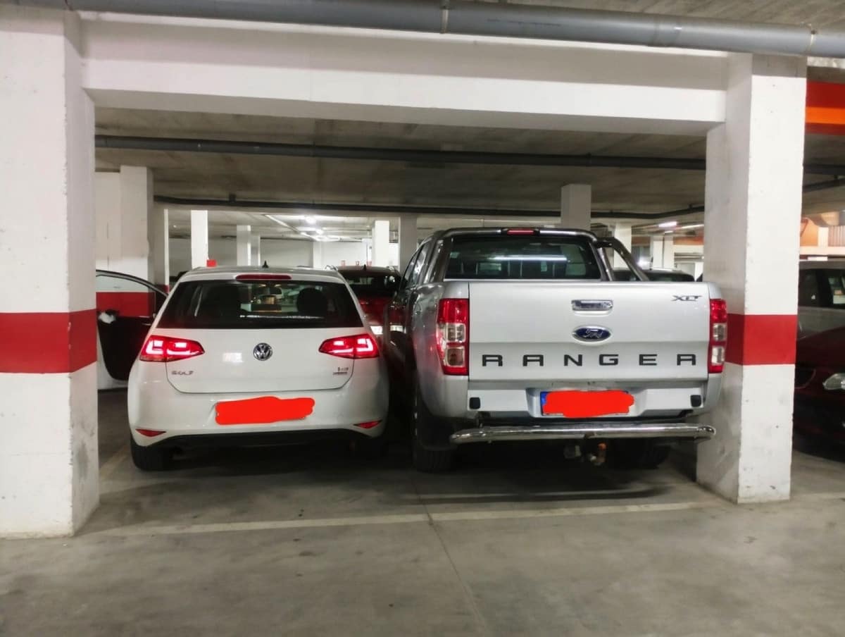 3 soveværelse Lejlighed til salg i Estepona med garage - € 444.000 (Ref: 9972701)