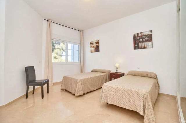 3 soveværelse Byhus til salg i Alhaurín de la Torre med swimmingpool garage - € 479.990 (Ref: 9972704)