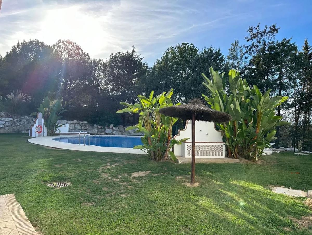 Casa de 3 habitaciones en Alhaurín de la Torre en venta con piscina garaje - 429.900 € (Ref: 9972705)