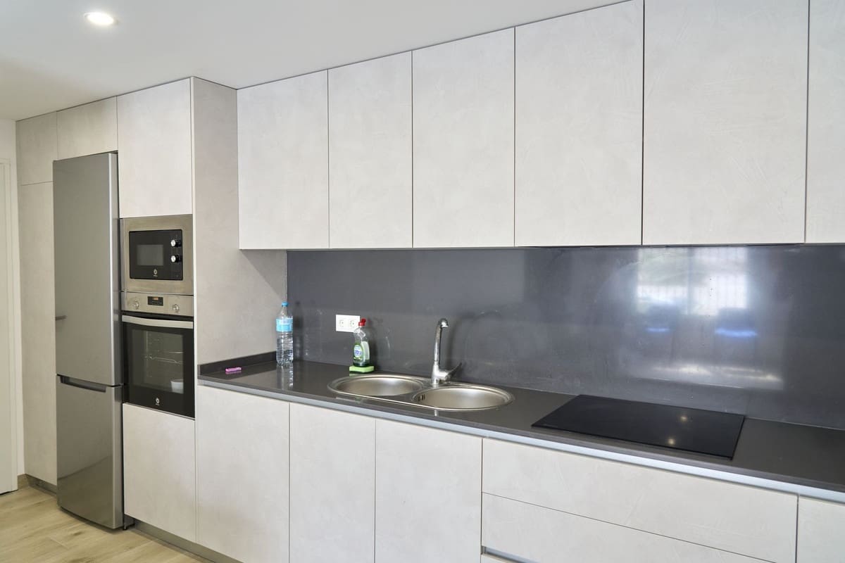 3 chambre Appartement à vendre à Estepona - 430 000 € (Ref: 9972706)