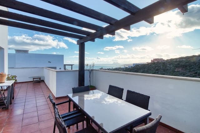 3 bedroom Apartment for sale in Manilva with pool - € 450,000 (Ref: 9972710)