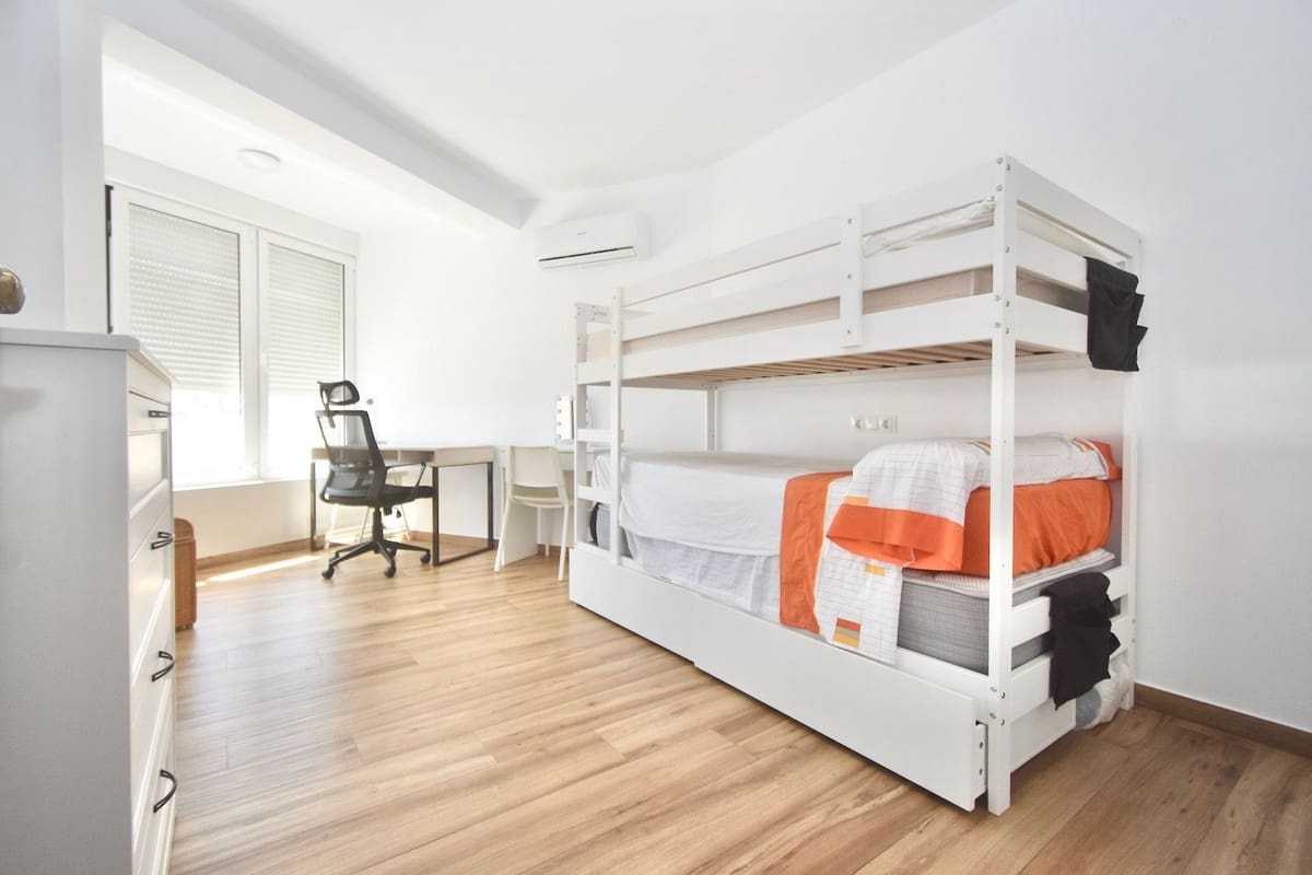2 soveværelse Lejlighed til salg i Benalmadena med garage - € 478.000 (Ref: 9972714)