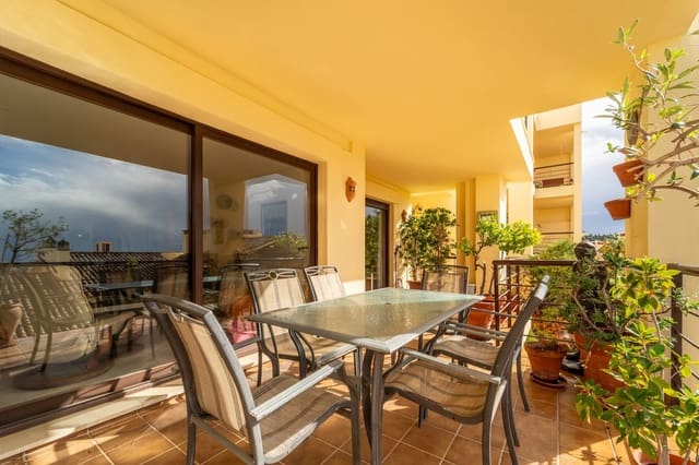 3 soverom Leilighet til salgs i Los Arqueros, Benahavís med svømmebasseng garasje - € 475 000 (Ref: 9972715)