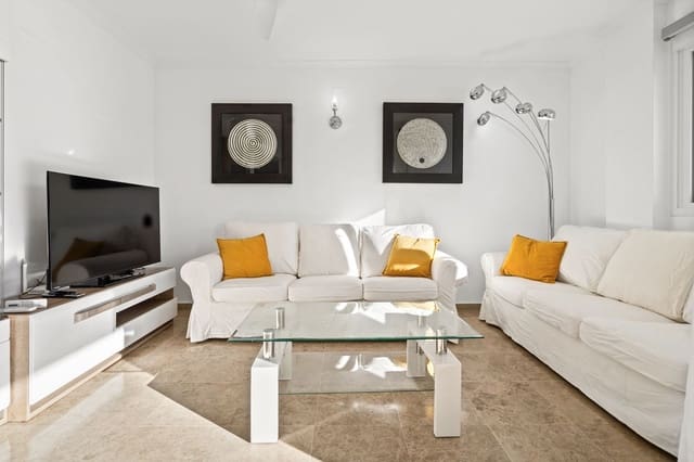 3 soverom Leilighet til salgs i Puerto de Estepona, Estepona med svømmebasseng garasje - € 460 000 (Ref: 9972716)