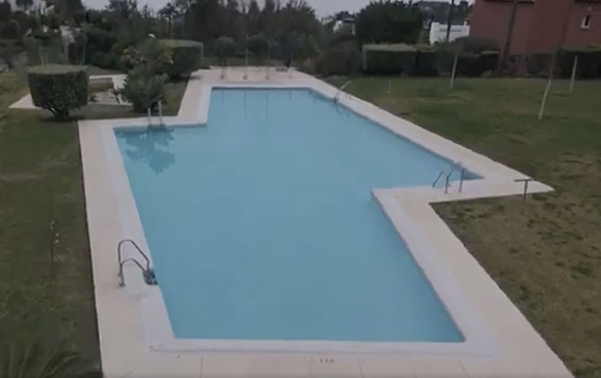 2 soverom Leilighet til salgs i Benalmadena med svømmebasseng - € 469 000 (Ref: 9972717)