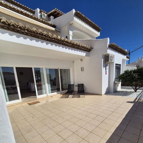 2 soverom Leilighet til salgs i Benalmádena med svømmebasseng - € 469 000 (Ref: 9972717)