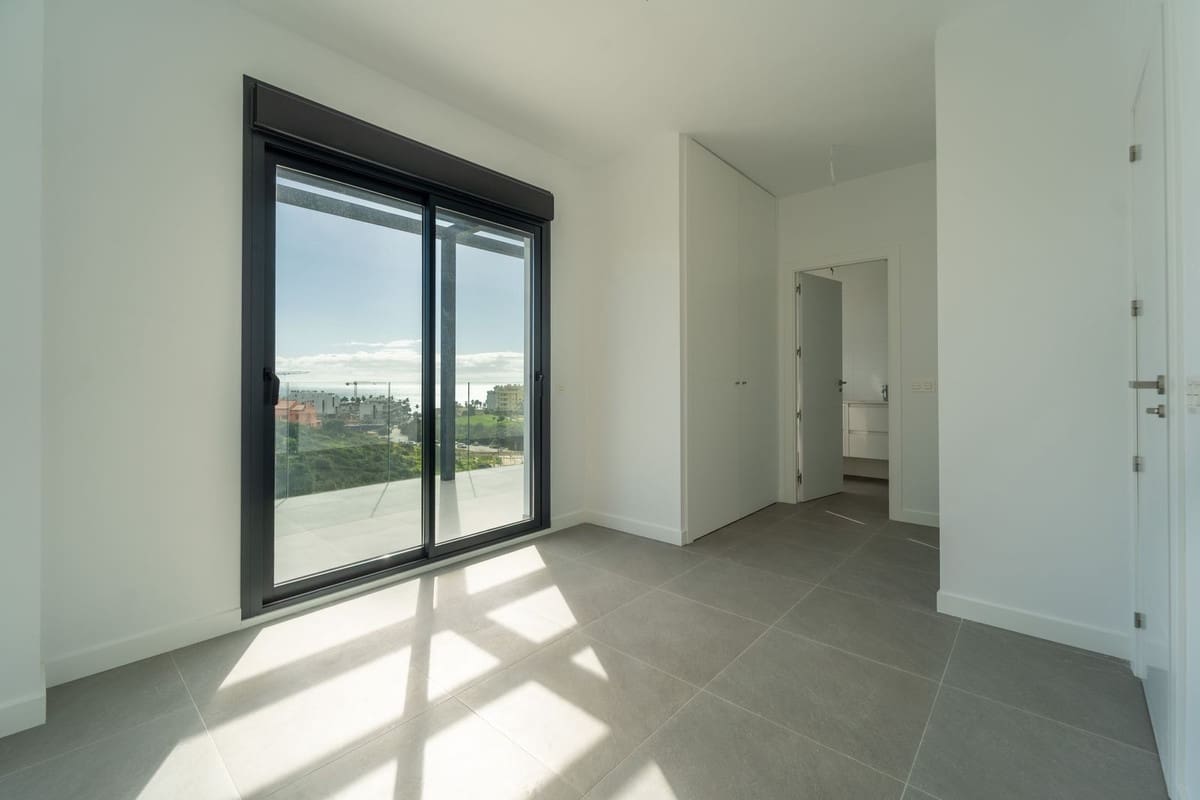 2 chambre Appartement à vendre à Mijas Costa avec piscine garage - 470 000 € (Ref: 9972718)