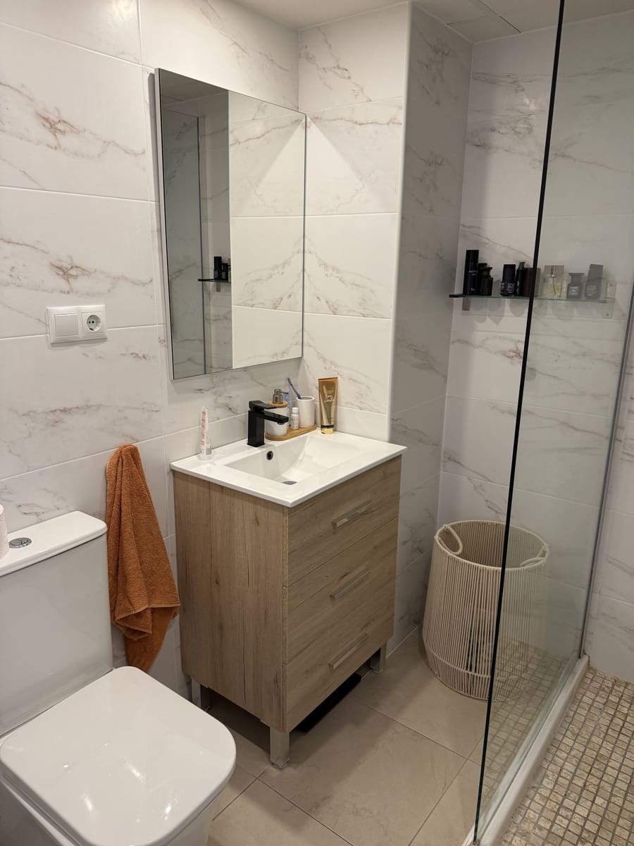 2 sypialnia Apartament na sprzedaż w New Golden Mile z basenem garażem - 423 000 € (Ref: 9972719)