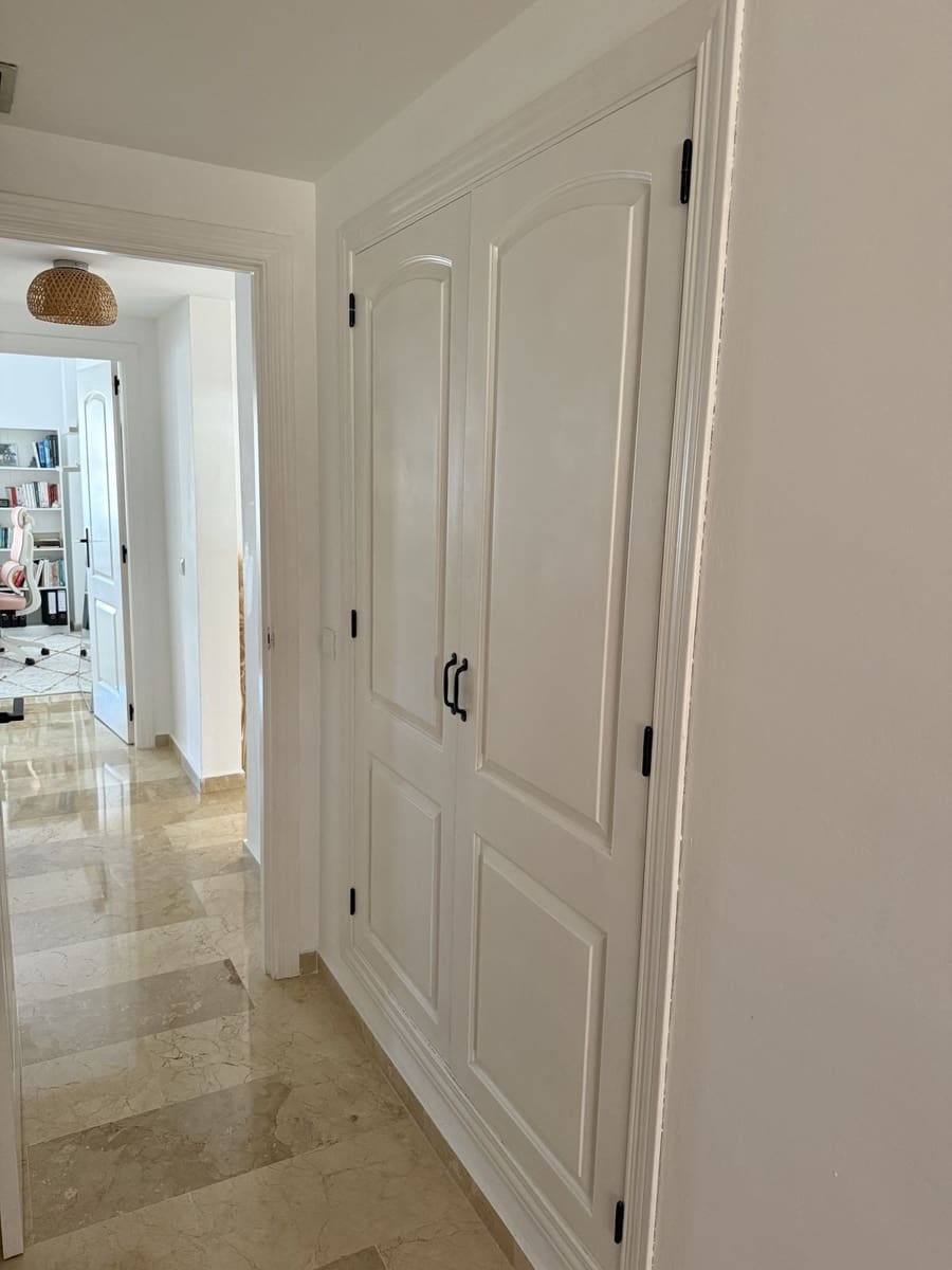 2 sypialnia Apartament na sprzedaż w New Golden Mile z basenem garażem - 423 000 € (Ref: 9972719)