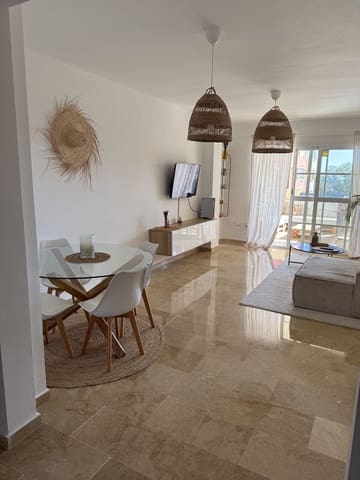 2 soveværelse Lejlighed til salg i Nueva Atalaya, Estepona med swimmingpool garage - € 423.000 (Ref: 9972719)