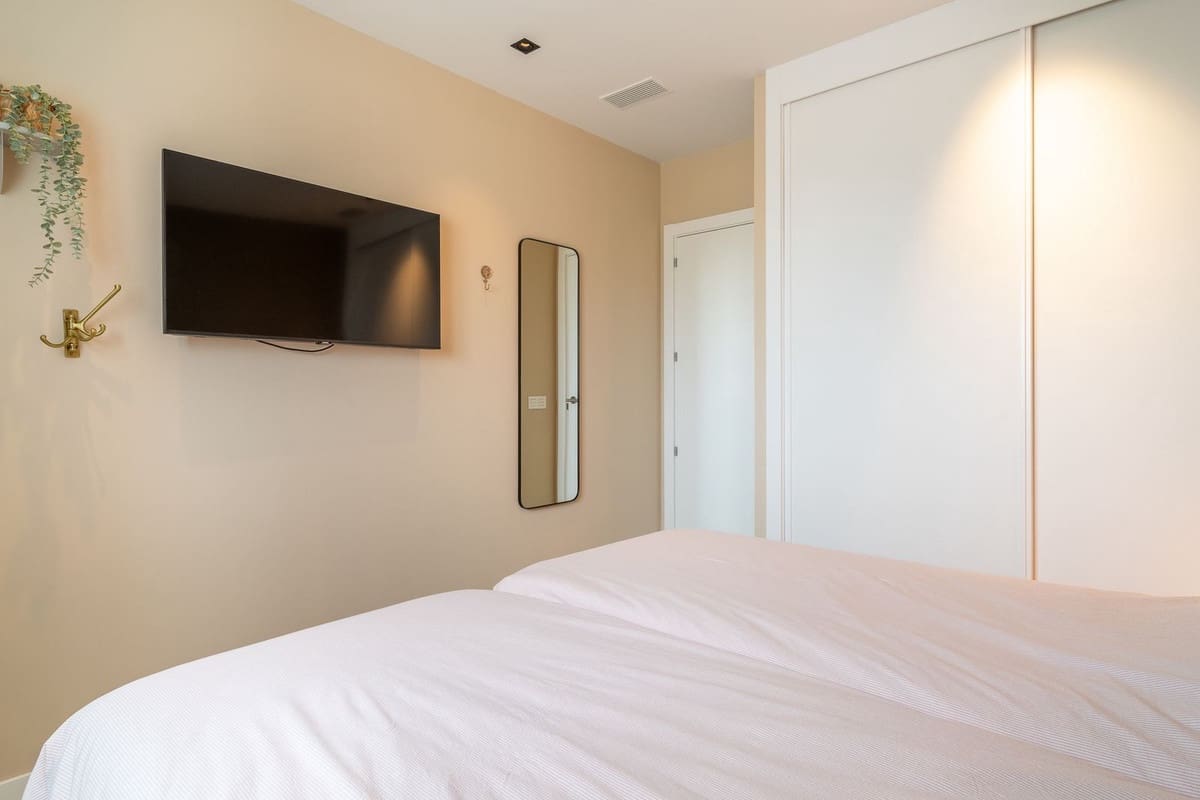2 Zimmer Apartment zu verkaufen in Fuengirola mit Pool - 479.000 € (Ref: 9972720)