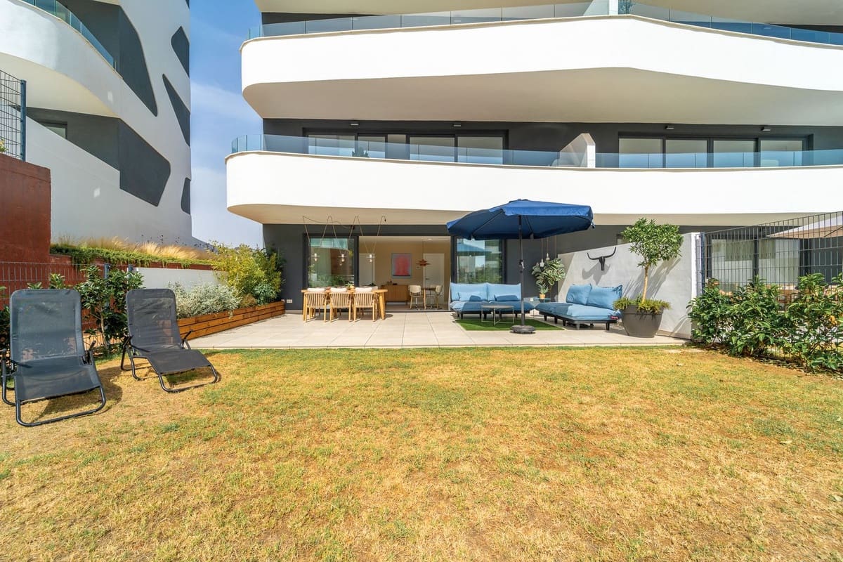 2 Zimmer Apartment zu verkaufen in Fuengirola mit Pool - 479.000 € (Ref: 9972720)