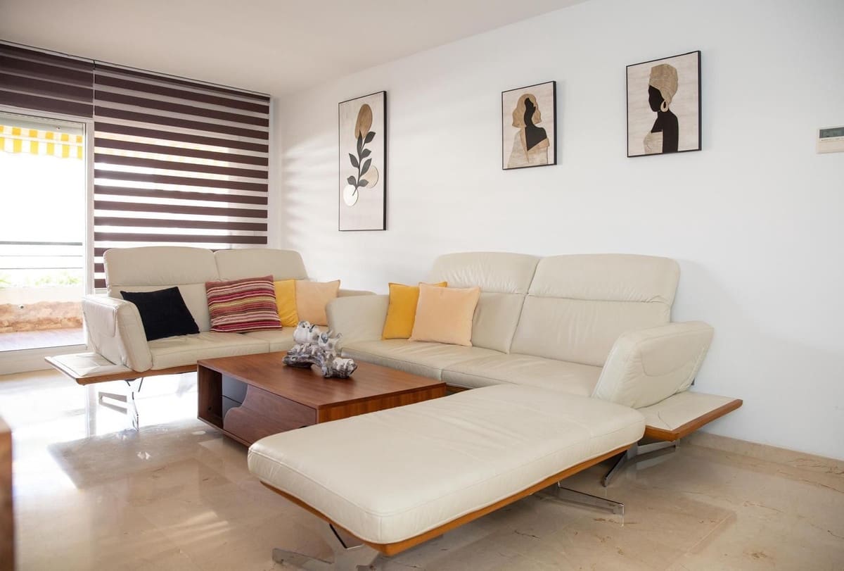 Apartamento de 2 habitaciones en Guadalmina en venta con piscina - 450.000 € (Ref: 9972725)