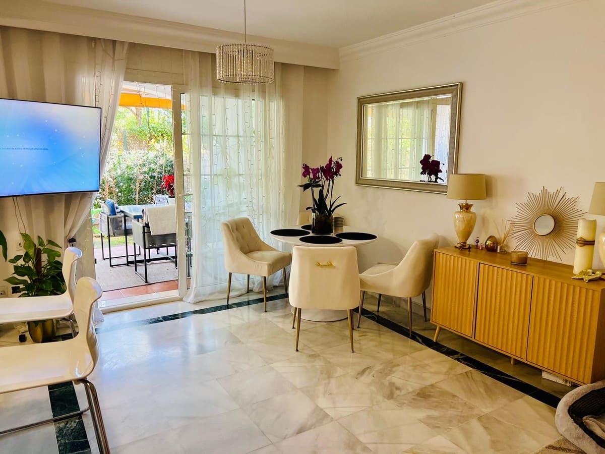 Apartamento de 2 habitaciones en Golden Mile en venta con piscina - 455.000 € (Ref: 9972728)