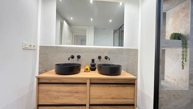 2 sovrum Lägenhet till salu i Marbella - 480 000 € (Ref: 9972729)