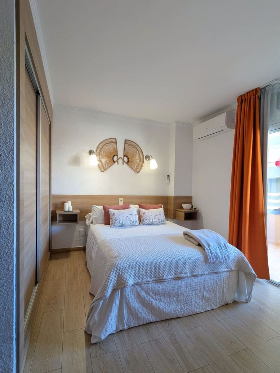 2 soveværelse Lejlighed til salg i Fuengirola med swimmingpool - € 477.000 (Ref: 9972731)