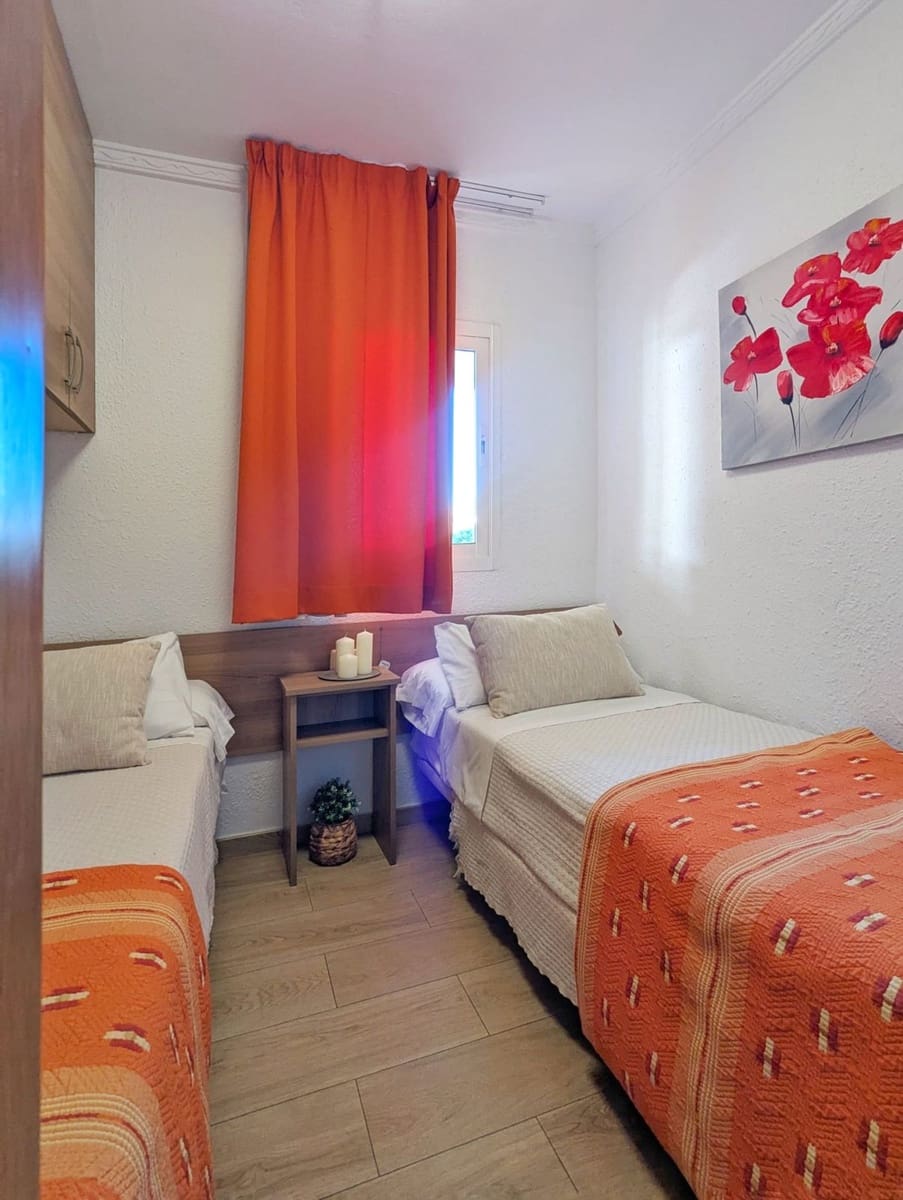 2 soveværelse Lejlighed til salg i Fuengirola med swimmingpool - € 477.000 (Ref: 9972731)
