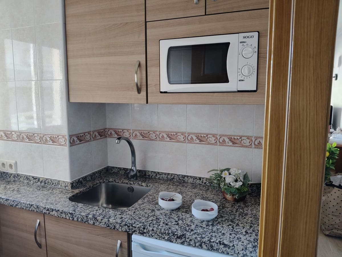 2 soveværelse Lejlighed til salg i Fuengirola med swimmingpool - € 477.000 (Ref: 9972731)