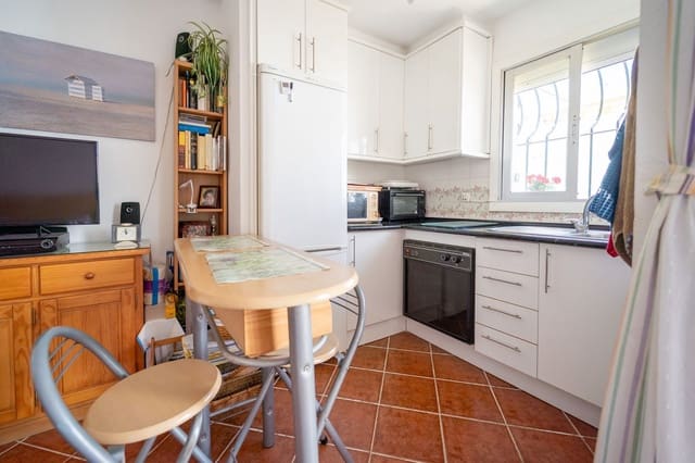 2 soverom Kjedet enebolig til salgs i Mijas Costa, Mijas med svømmebasseng - € 460 000 (Ref: 9972736)