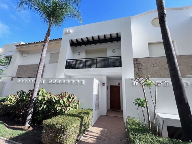 2 soveværelse Byhus til salg i La Cala Golf, Mijas med swimmingpool garage - € 449.950 (Ref: 9972738)