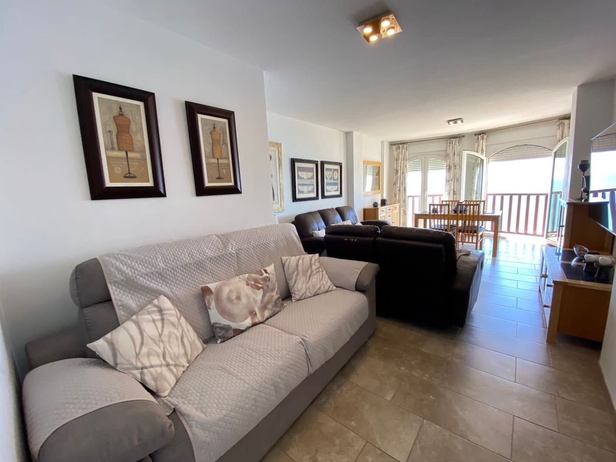 2 Zimmer Apartment zu verkaufen in Carvajal mit Pool Garage - 450.000 € (Ref: 9972745)