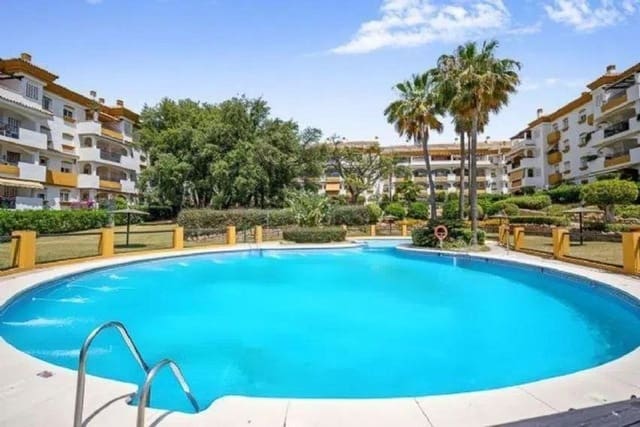 3 chambre Appartement à vendre à Marbella avec piscine - 450 000 € (Ref: 9972746)