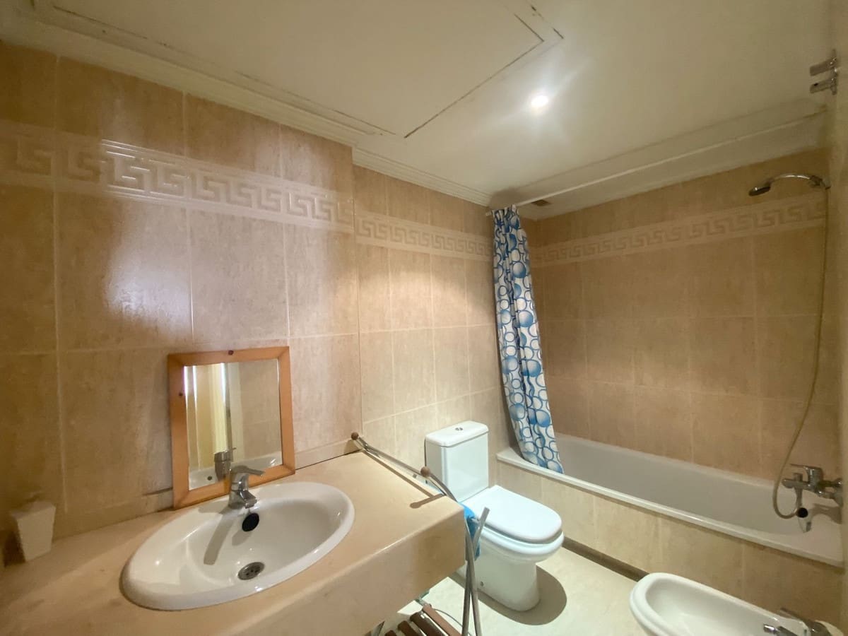 3 chambre Appartement à vendre à Marbella avec piscine - 450 000 € (Ref: 9972746)