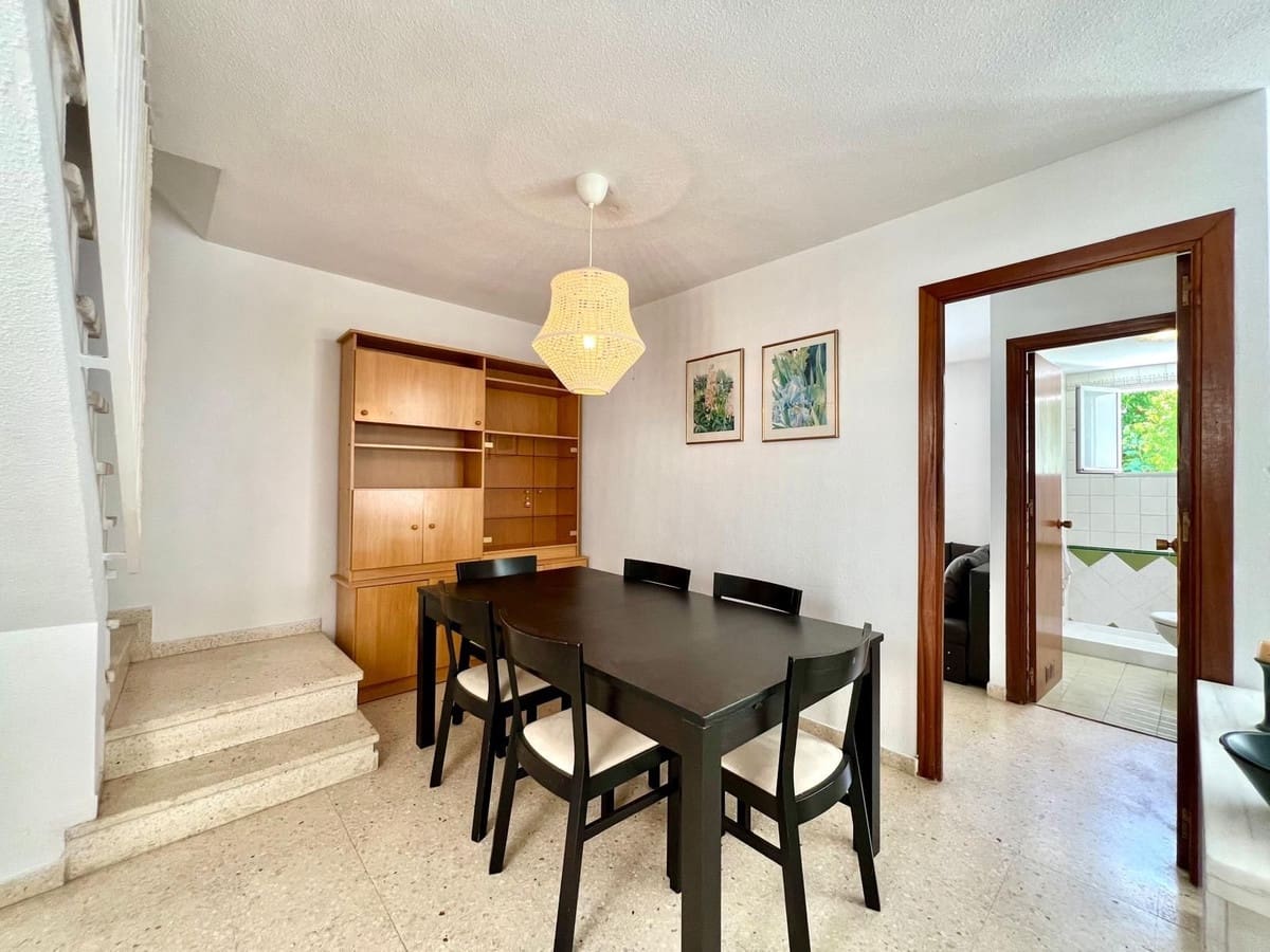 3 soveværelse Lejlighed til salg i Elviria med swimmingpool - € 425.000 (Ref: 9972748)