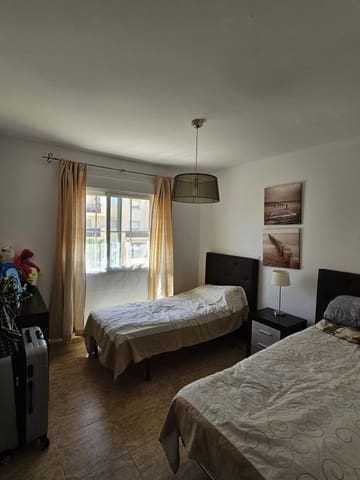 2 sovrum Lägenhet till salu i Estepona med pool garage - 475 000 € (Ref: 9972749)
