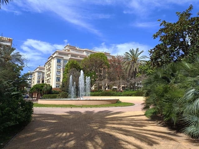 2 sovrum Lägenhet till salu i Estepona med pool garage - 475 000 € (Ref: 9972749)