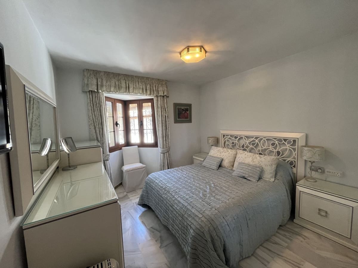 5 soverom Leilighet til salgs i Mijas Golf med svømmebasseng - € 485 000 (Ref: 9972750)