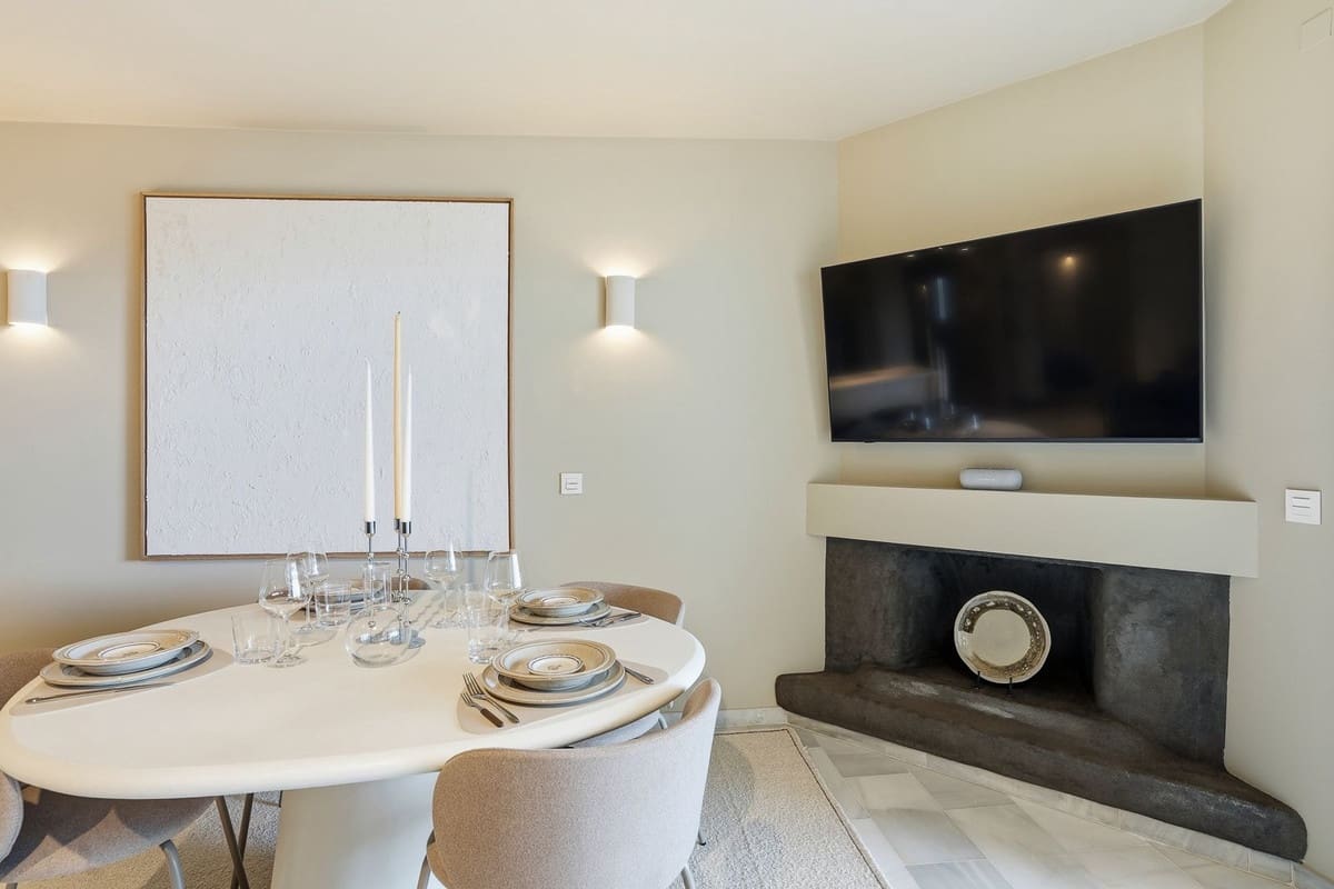3 quarto Apartamento para venda em Calahonda com piscina - 549 000 € (Ref: 9974018)