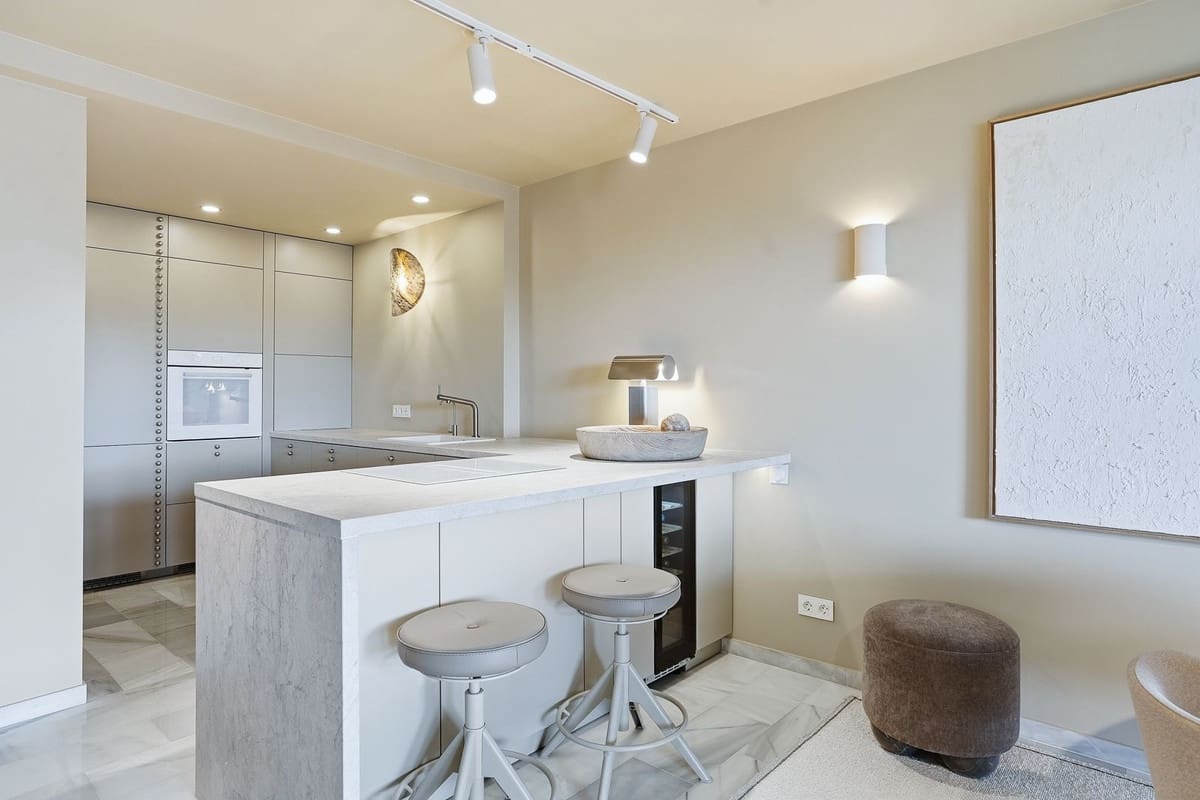 3 quarto Apartamento para venda em Calahonda com piscina - 549 000 € (Ref: 9974018)