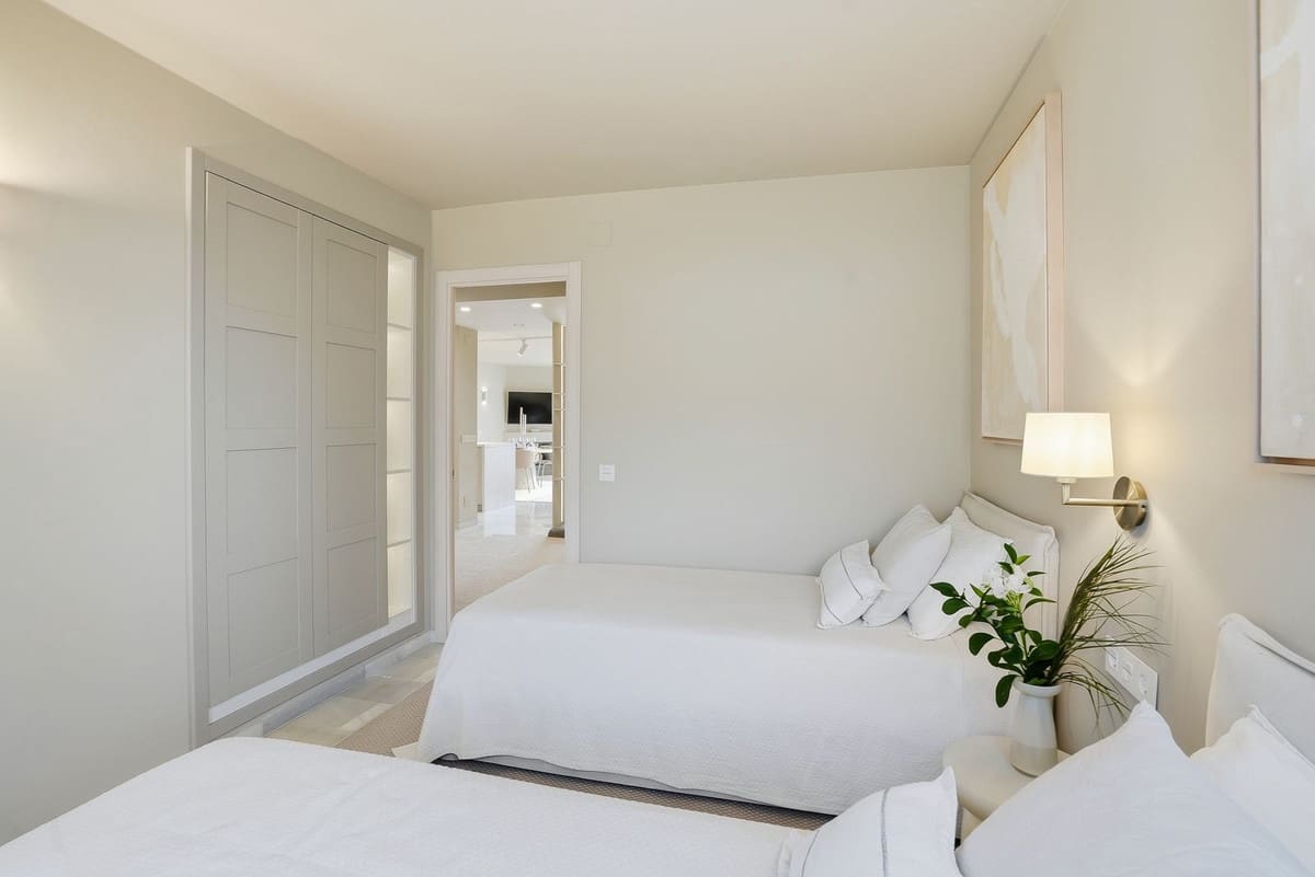 3 quarto Apartamento para venda em Calahonda com piscina - 549 000 € (Ref: 9974018)