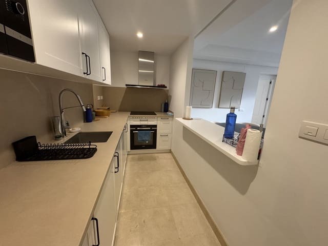 2 soverom Leilighet til salgs i Aloha Golf, Marbella med svømmebasseng - € 560 000 (Ref: 9974019)