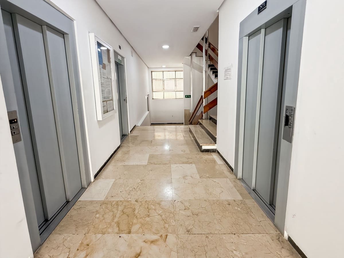 Studio for sale in Torremolinos - € 160,000 (Ref: 9974020)
