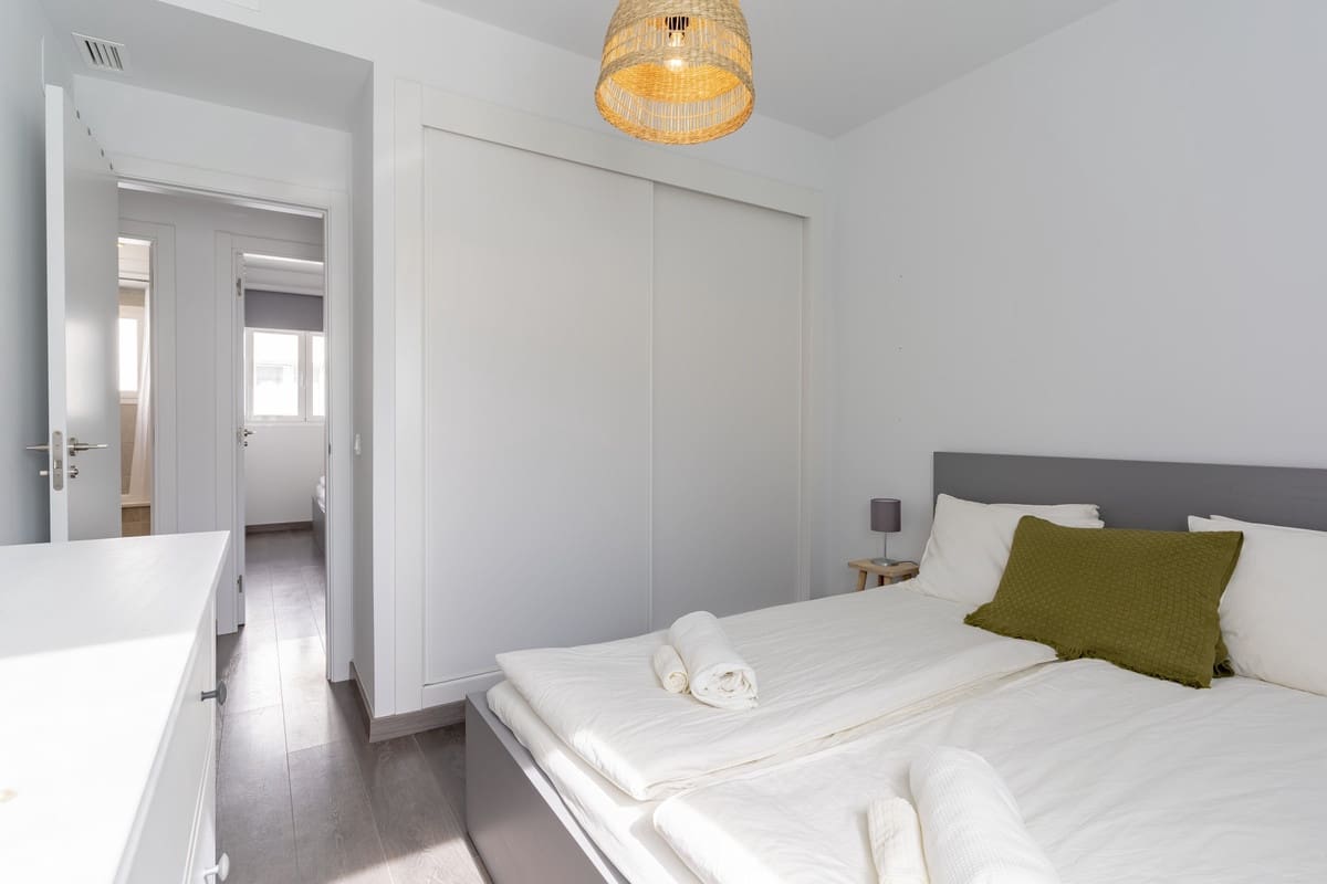 3 soveværelse Lejlighed til salg i Estepona med swimmingpool - € 539.000 (Ref: 9974021)