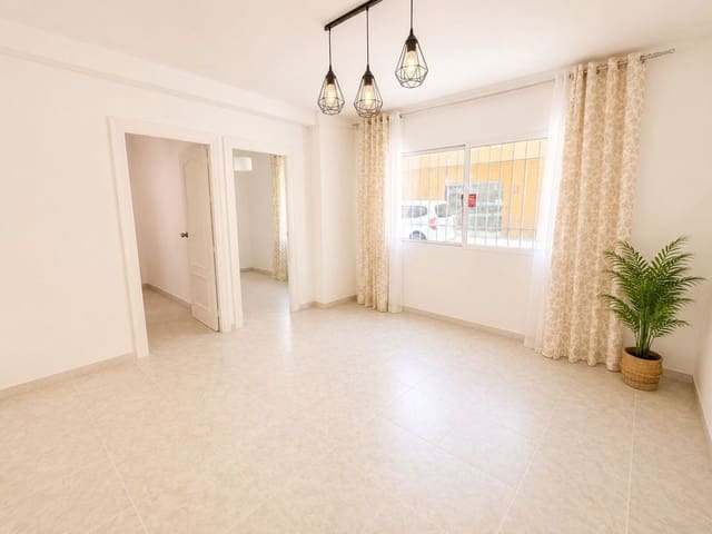 Apartamento de 3 habitaciones en Fuengirola en venta - 200.000 € (Ref: 9974022)